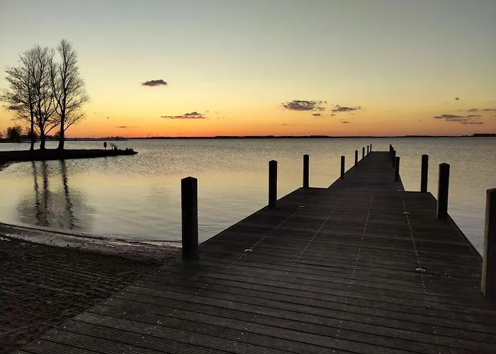 Traumhaftes Am Veluwemeer, Bad Hoophuizen Semesterbostad *