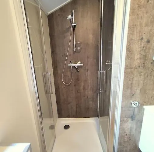 Semesterbostad Traumhaftes Am Veluwemeer, Bad Hoophuizen *