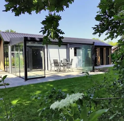 Semesterbostad Traumhaftes Am Veluwemeer, Bad Hoophuizen Hulshorst