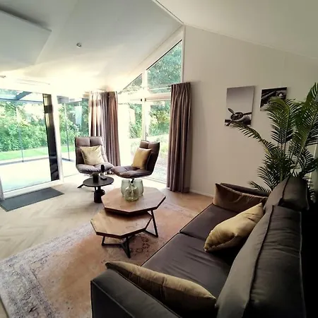 بيت للعطل Traumhaftes Am Veluwemeer, Bad Hoophuizen هولْسْهورست